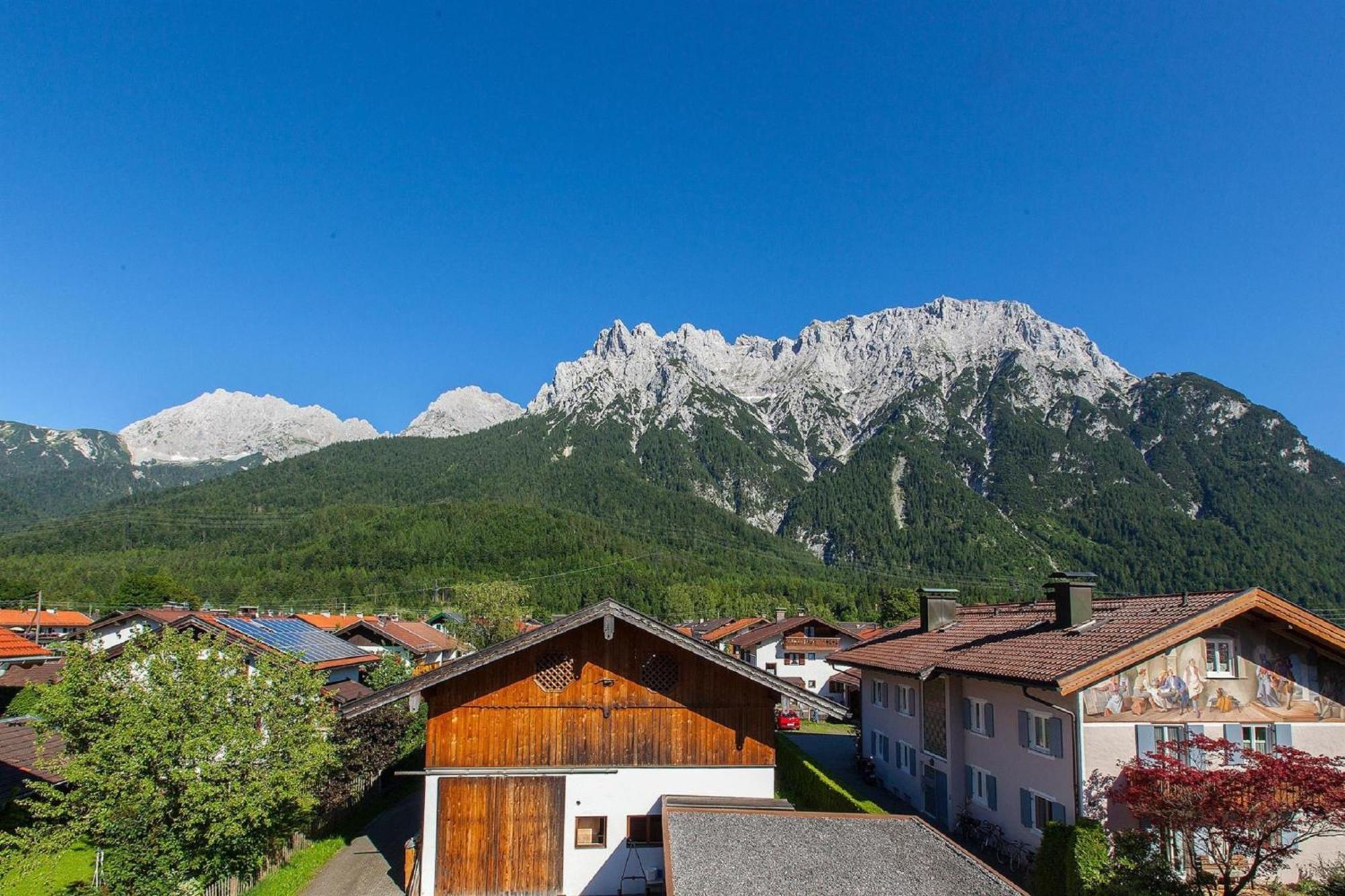 Appartement Landhaus Braun à Mittenwald Extérieur photo